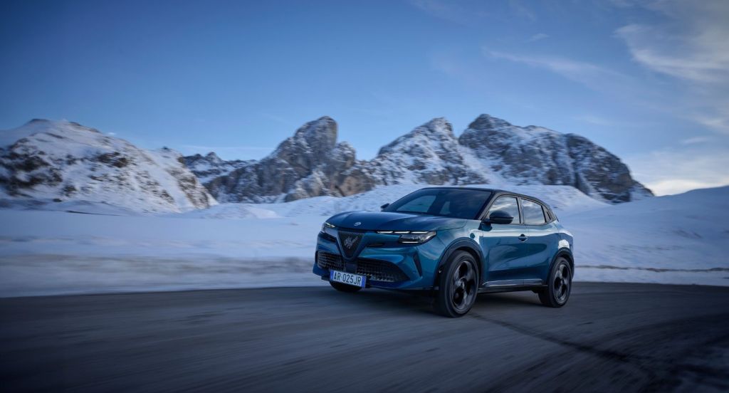 Junior ibrida Q4: al via gli ordini in&nbsp;Italia